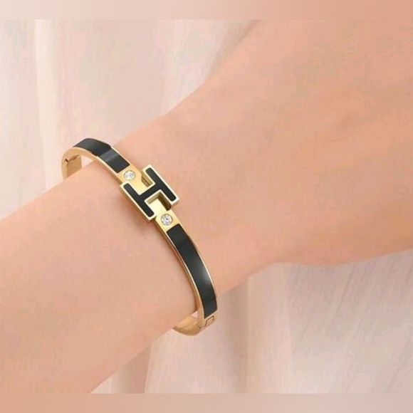 Hermes Style Bangle - Picture 3 of 4